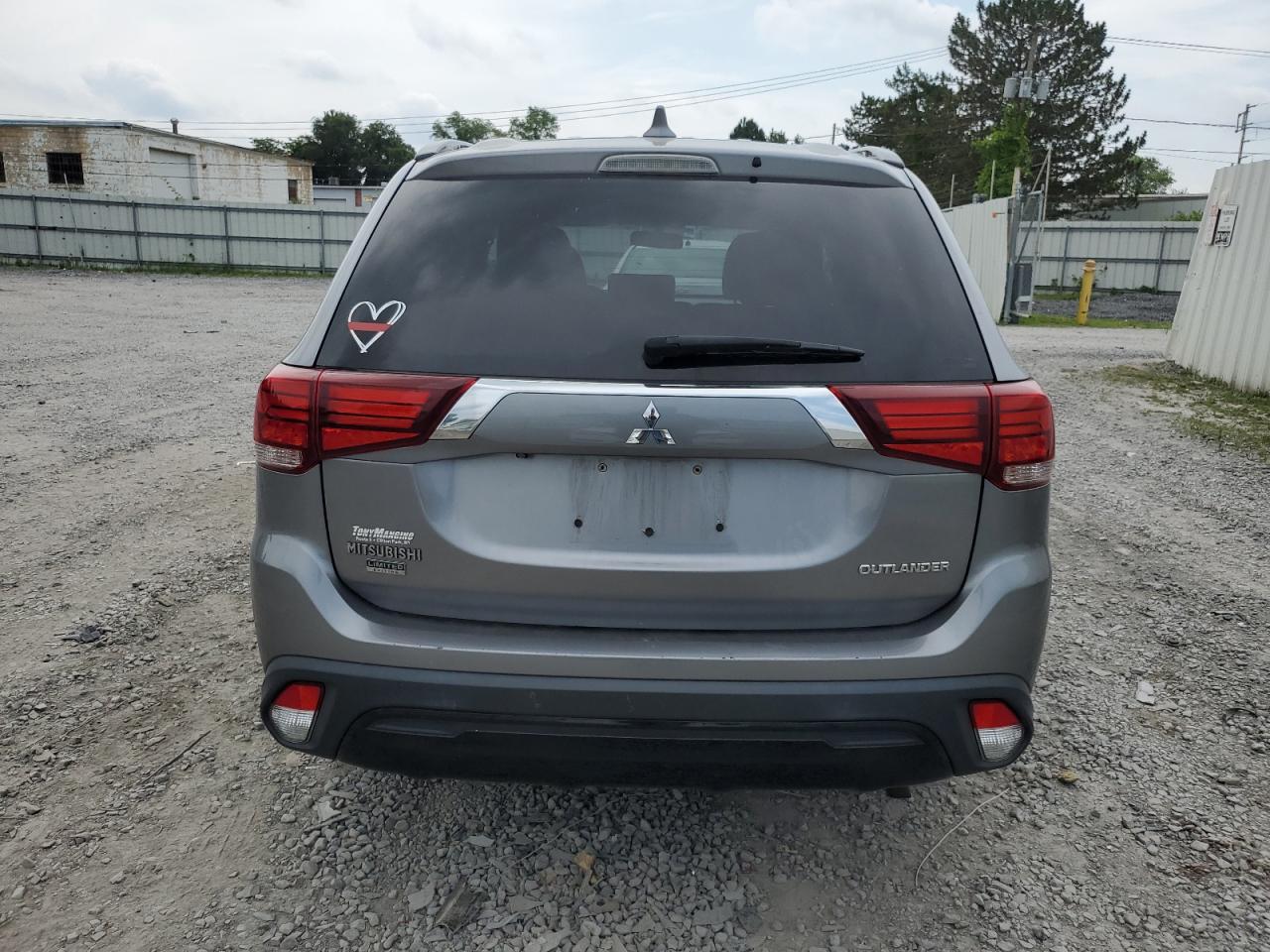 2019 Mitsubishi Outlander Se vin: JA4AZ3A31KZ038740