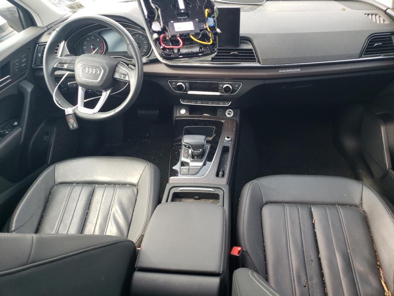 WA1AAAFY8M2019730 2021 Audi Q5 Premium