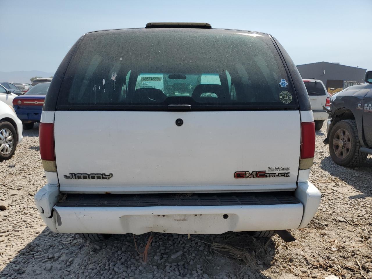 1GKDT13W3V2521051 1997 GMC Jimmy