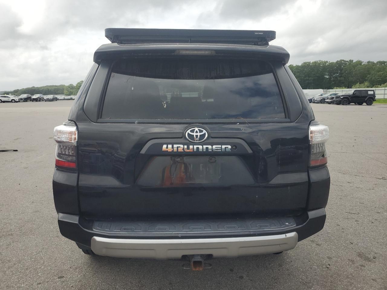 2019 Toyota 4Runner Sr5 vin: JTEBU5JR0K5655770