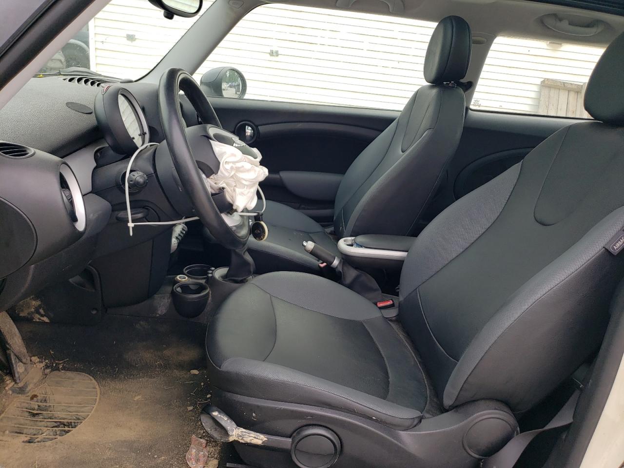 WMWMF335X8TU68821 2008 Mini Cooper