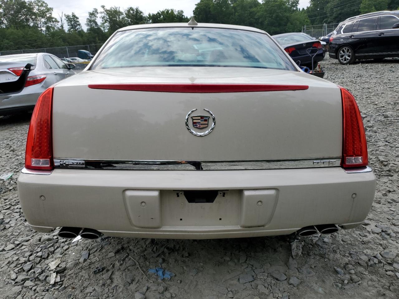 Lot #3006207485 2011 CADILLAC DTS PREMIU