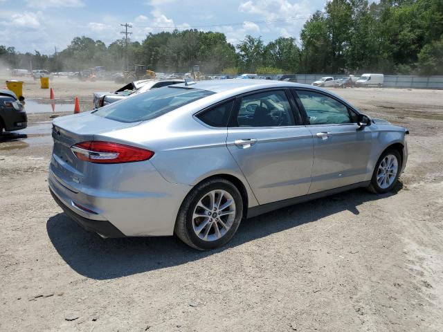 VIN 3FA6P0HD0LR249230 2020 Ford Fusion, SE no.3