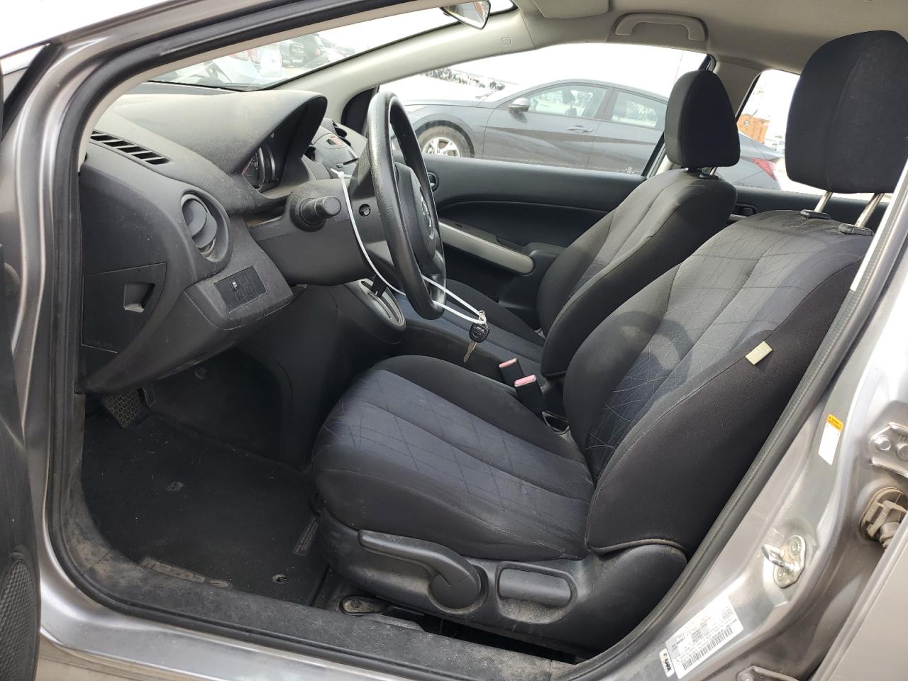 JM1DE1HY7B0125874 2011 Mazda Mazda2