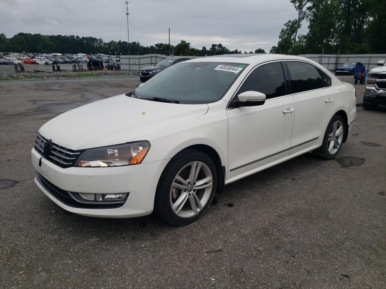 2013 Volkswagen Passat Se vin: 1VWBN7A37DC127227