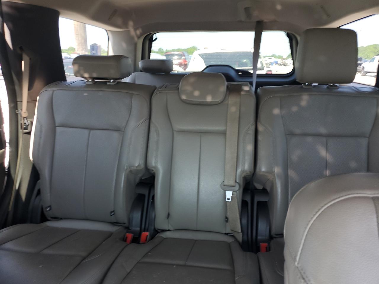 1FMJU1HT8JEA32255 2018 Ford Expedition Xlt