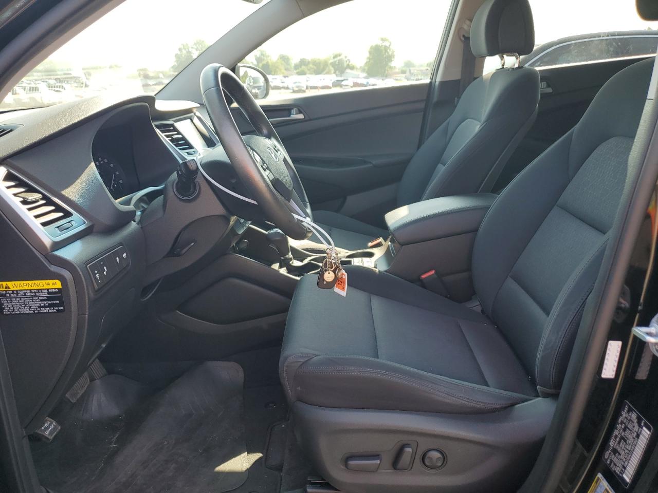 KM8J3CA21JU631603 2018 Hyundai Tucson Value