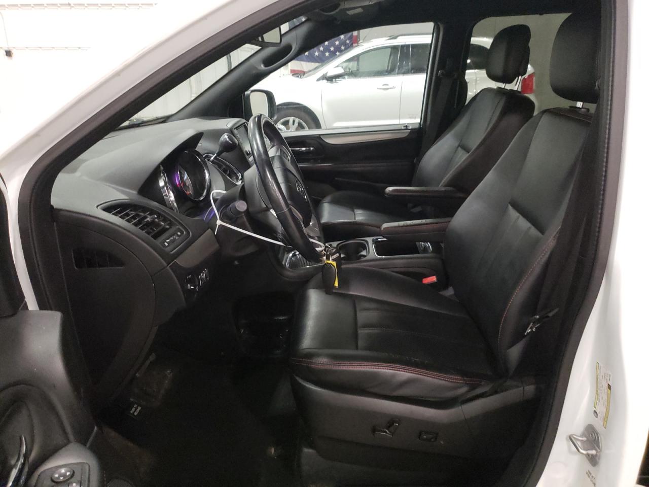 2C4RDGEG9KR611504 2019 Dodge Grand Caravan Gt