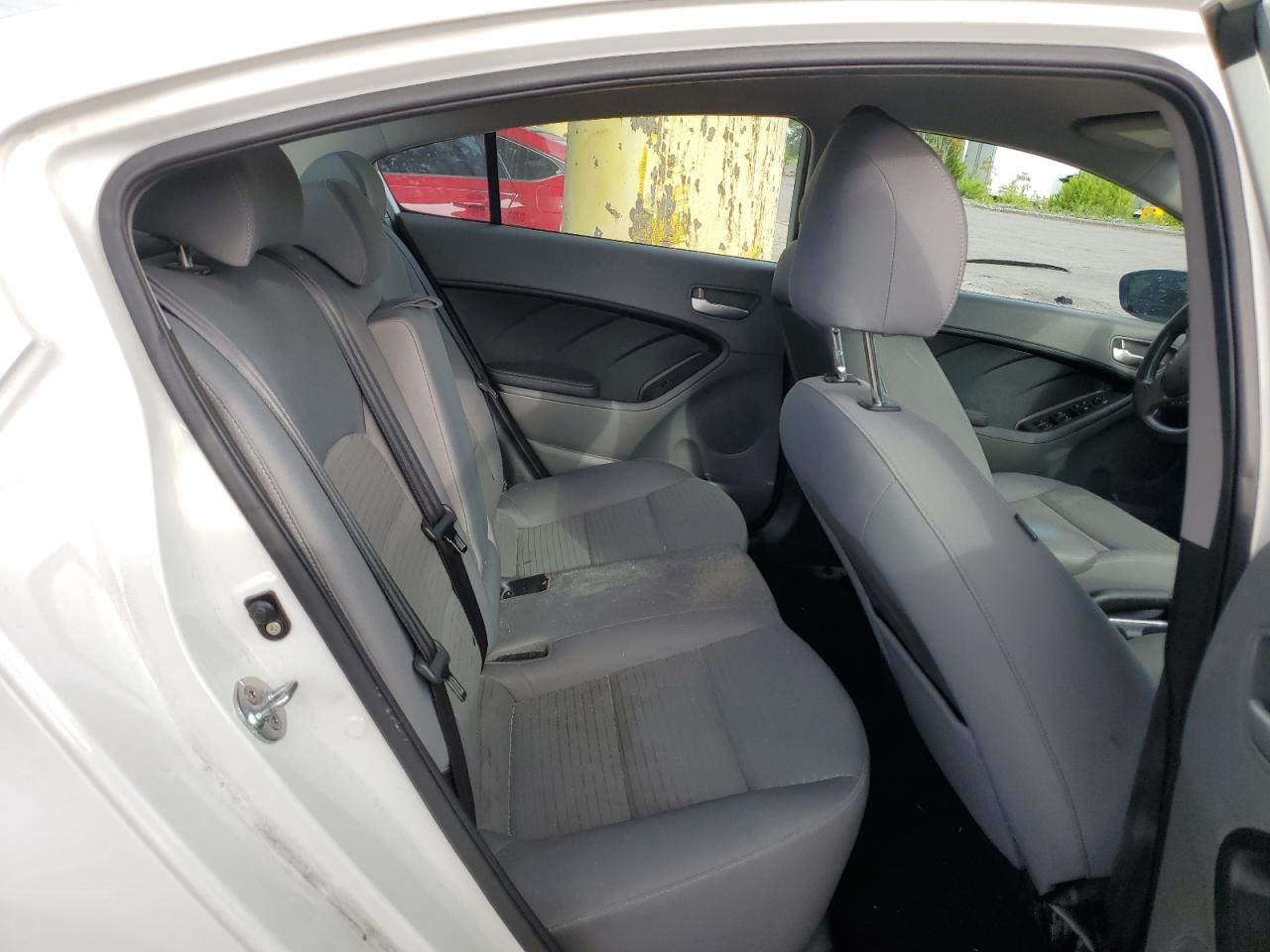 3KPFL4A71HE056097 2017 Kia Forte Lx