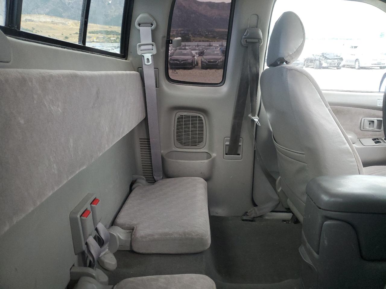 5TEWN72N22Z05840 2002 Toyota Tacoma Xtracab