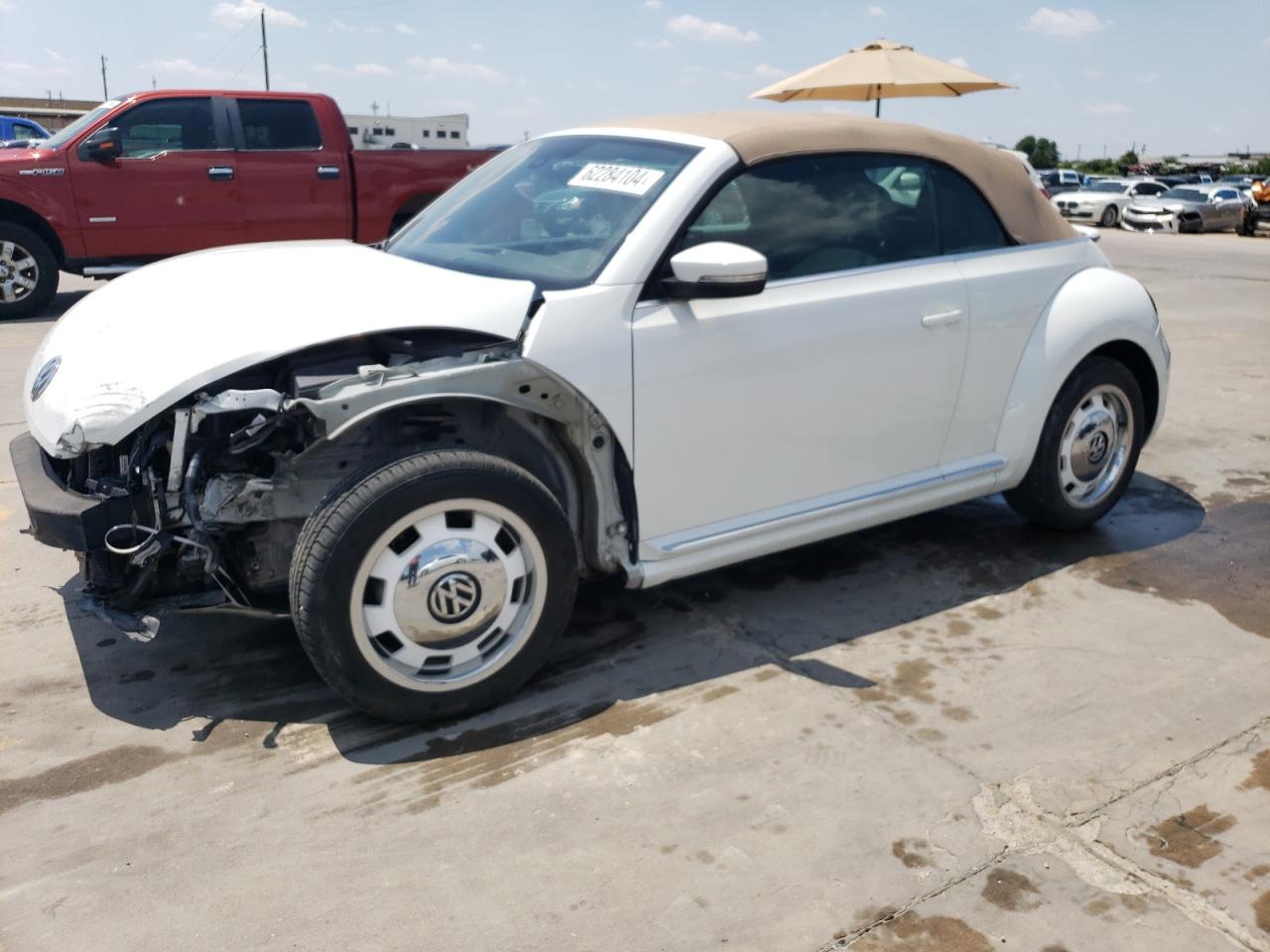 2018 Volkswagen Beetle S vin: 3VW5DAAT8JM502890