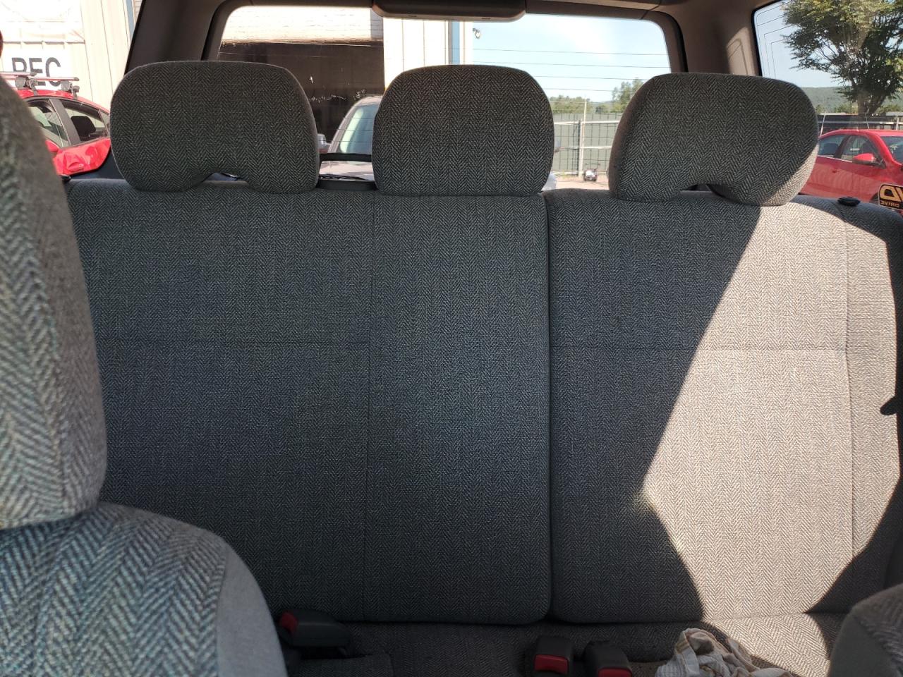 JF1SF65651H718563 2001 Subaru Forester S