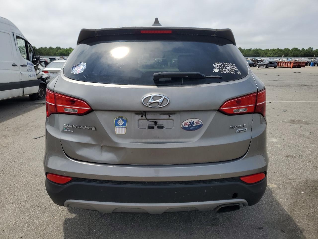 2015 Hyundai Santa Fe Sport vin: 5XYZTDLB8FG298240