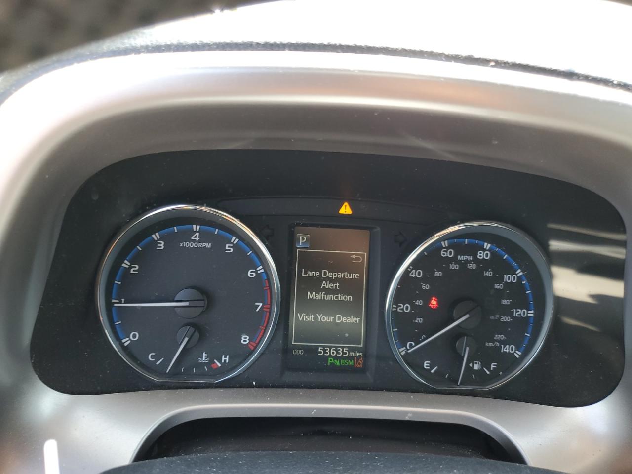 JTMYFREV2HJ142785 2017 Toyota Rav4 Limited