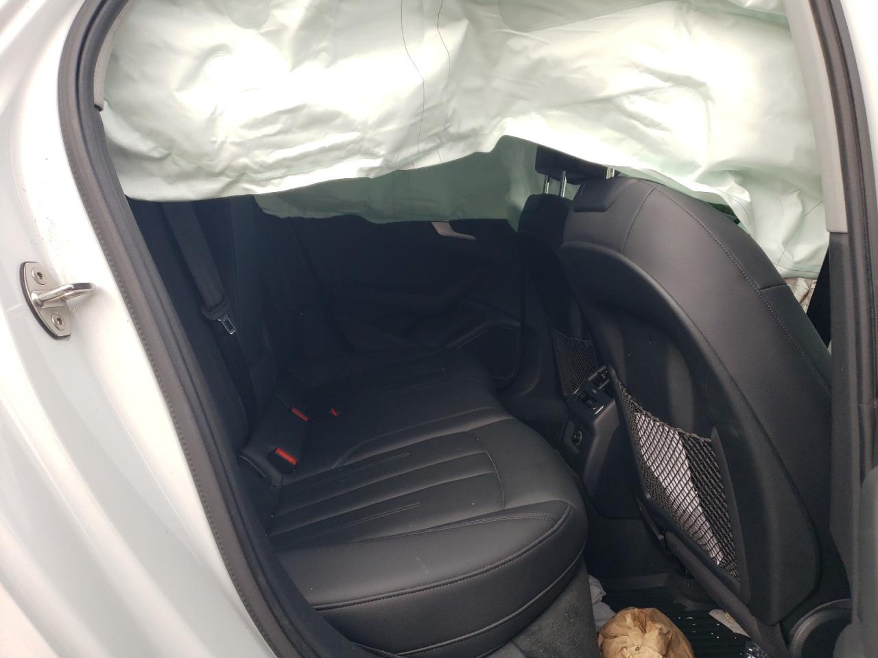 WAUENAF43HN066142 2017 Audi A4 Premium Plus