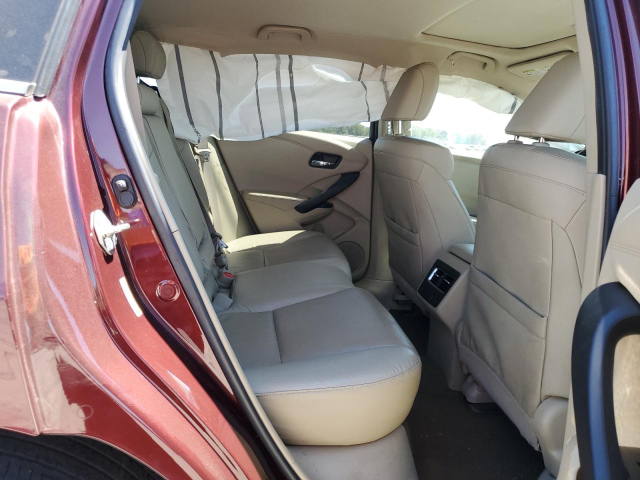 5J8TB3H57JL009031 2018 Acura Rdx Technology