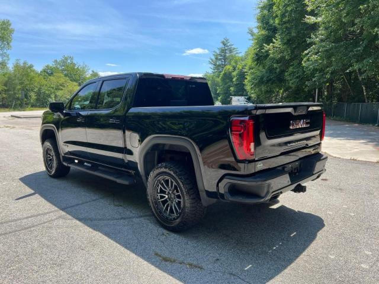 2020 GMC Sierra K1500 At4 vin: 1GTP9EEL1LZ246673