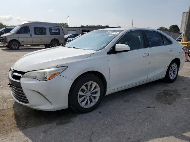 VIN 4T4BF1FK7FR462614 2015 Toyota Camry, LE no.1