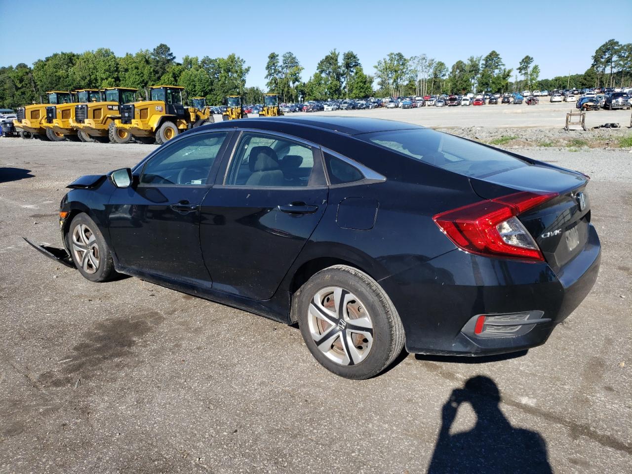 2018 Honda Civic Lx vin: 2HGFC2F55JH605520