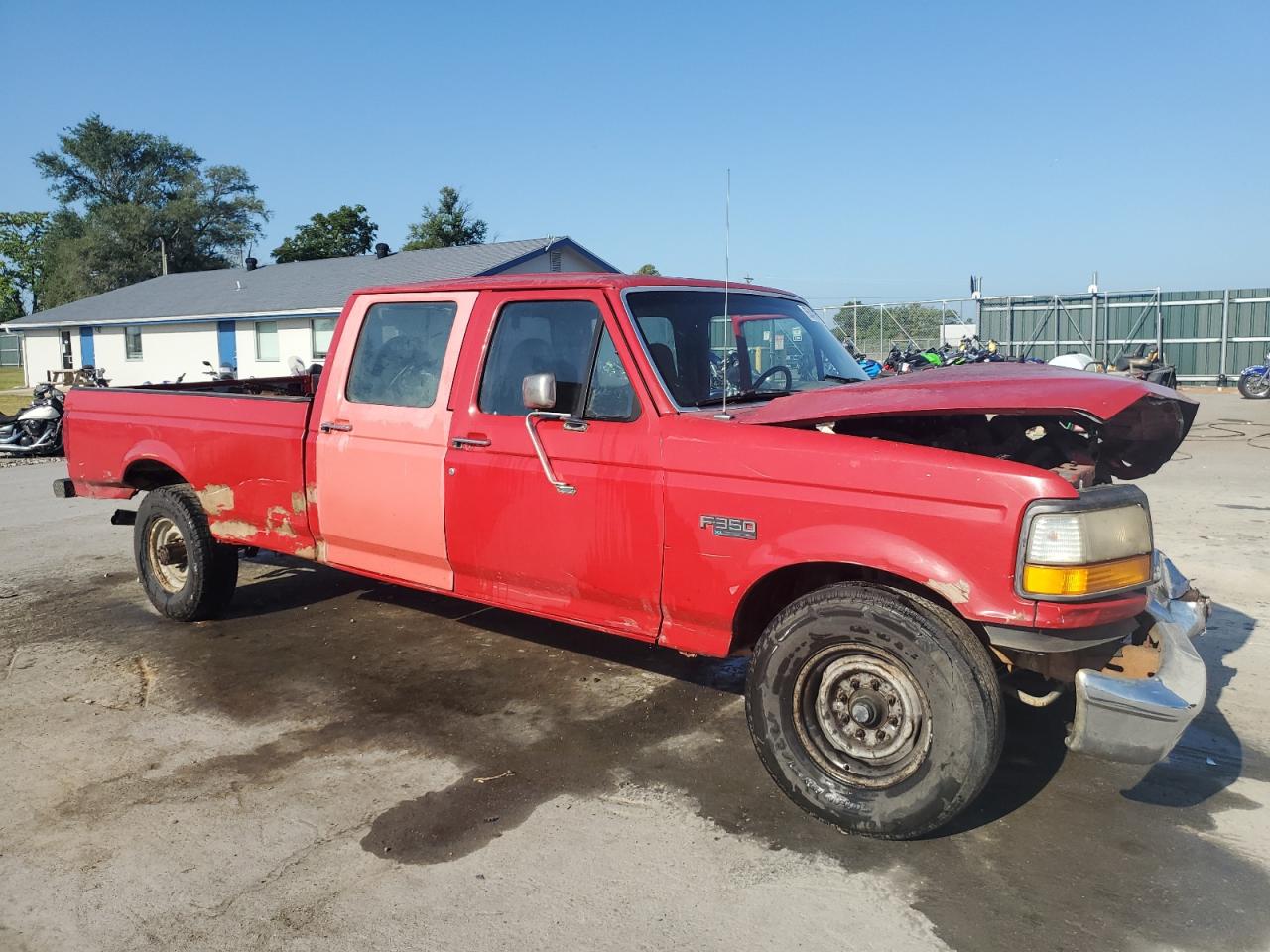 Lot #2871897381 1995 FORD F350