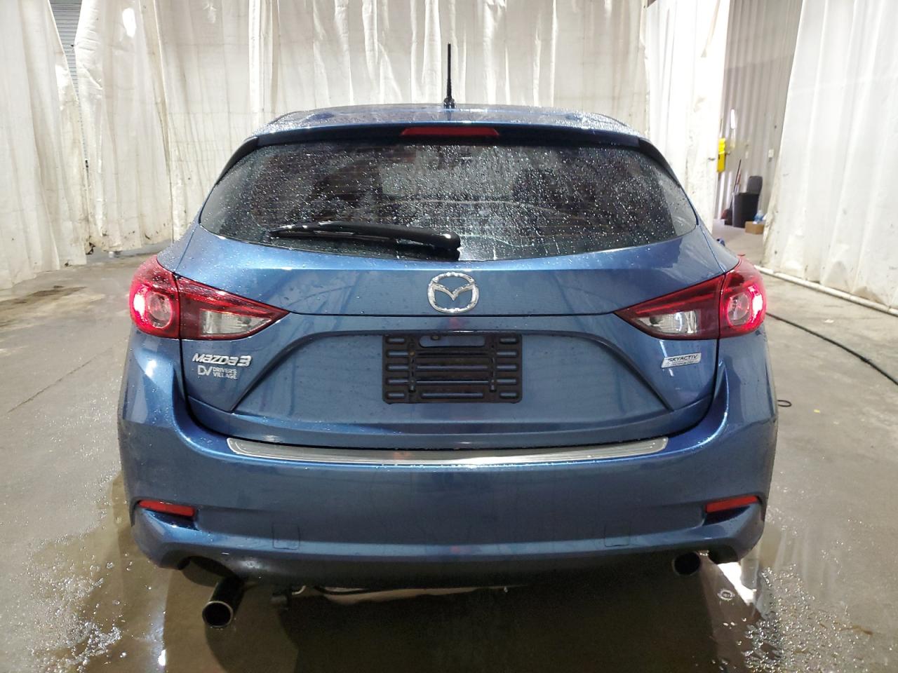 3MZBN1L73HM147198 2017 Mazda 3 Touring