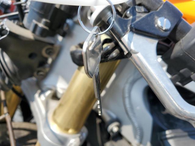 2011 HONDA CBR1000 RR - JH2SC59J4BK300082