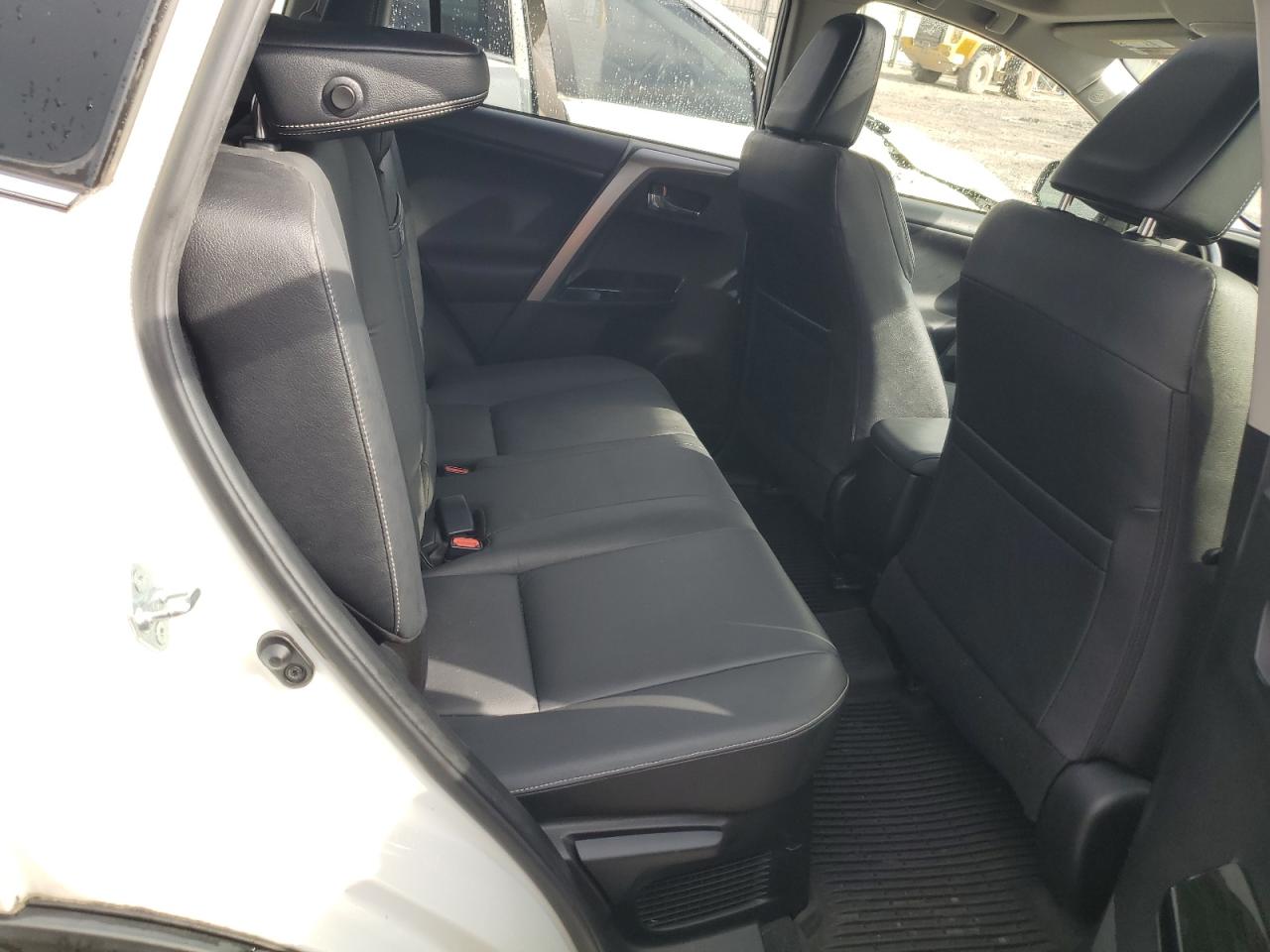 JTMDJREV3HD094046 2017 Toyota Rav4 Hv Limited