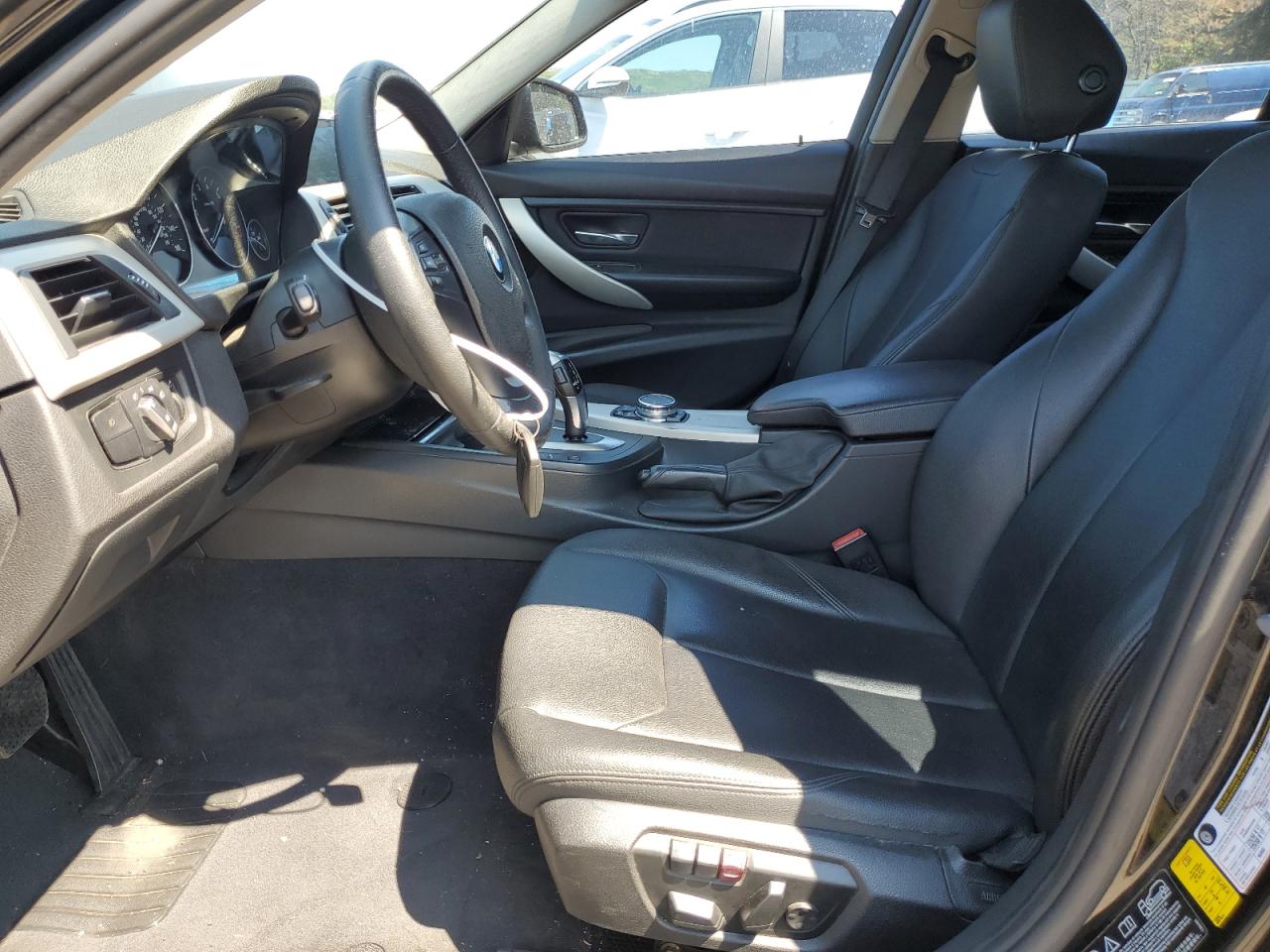 WBA3C3G50FNS76579 2015 BMW 320 I xDrive