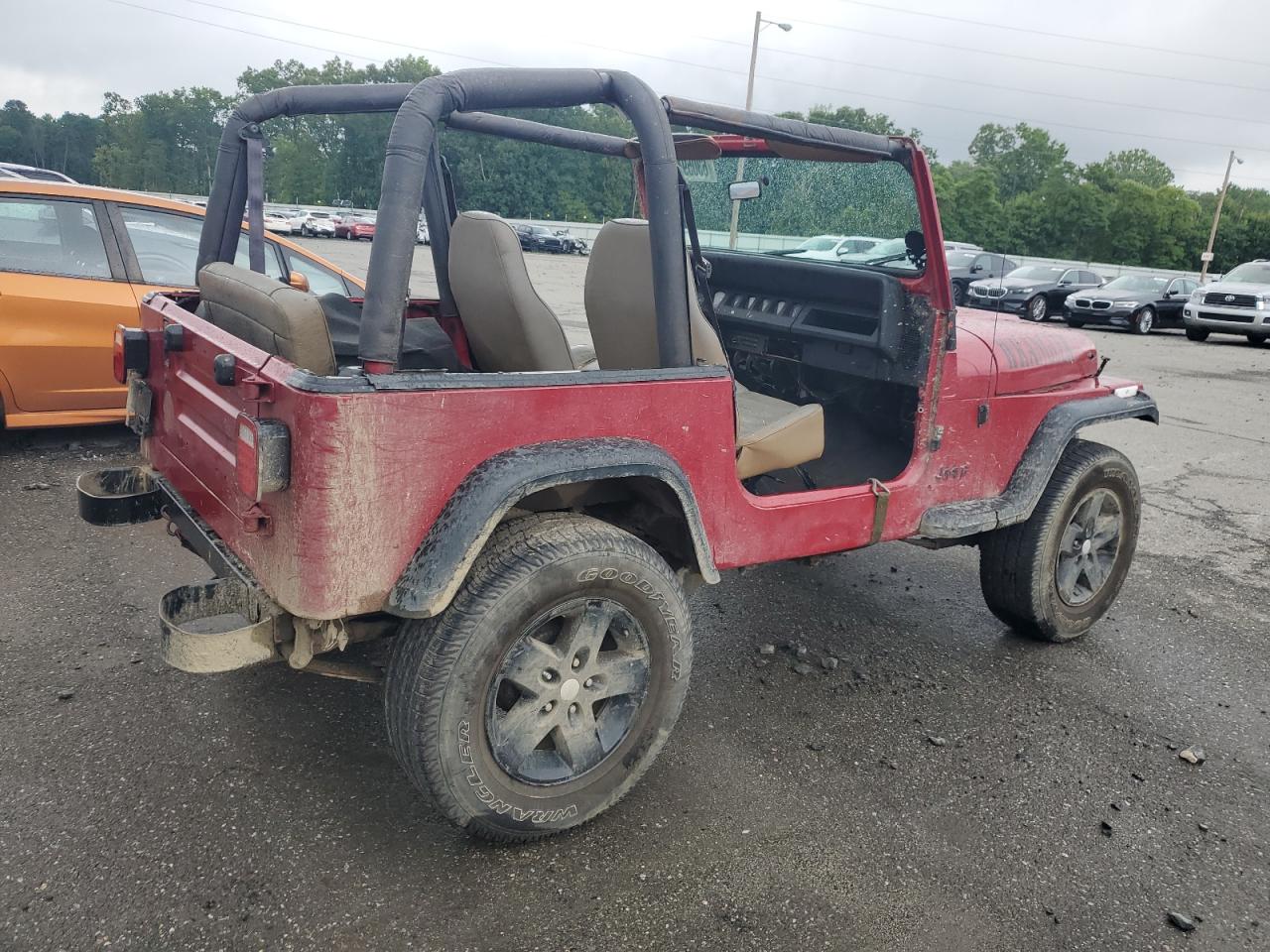 2J4FY19P5NJ538188 1992 Jeep Wrangler / Yj S