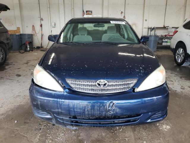 2004 Toyota Camry Le VIN: 4T1BF32KX4U069246 Lot: 61292434