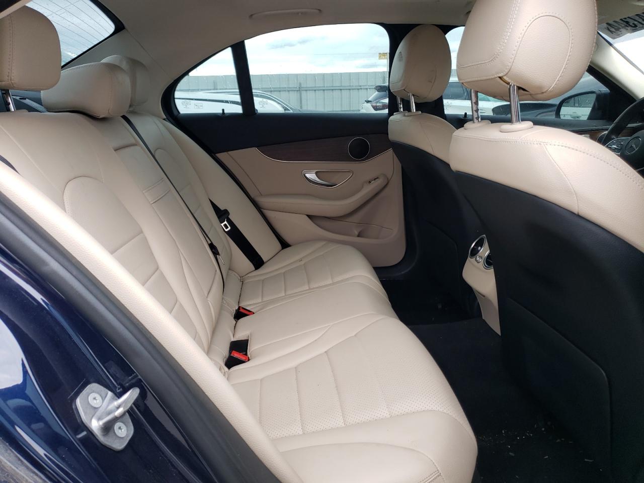 55SWF8EB4KU316621 2019 Mercedes-Benz C 300 4Matic