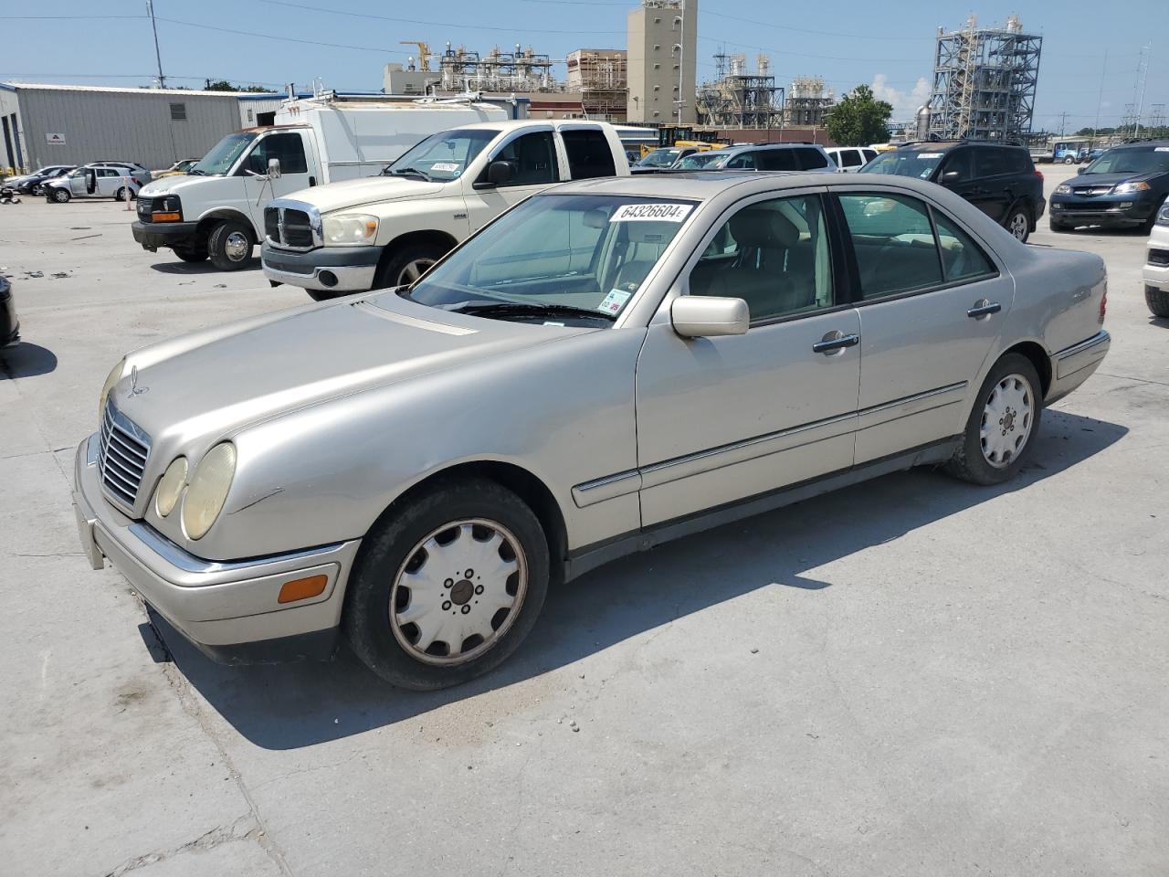 MERCEDES-BENZ E 320 1999 tan sedan 4d gas WDBJF65H2XA796192 photo #1