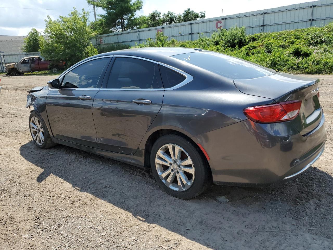 1C3CCCAB8FN527046 2015 Chrysler 200 Limited