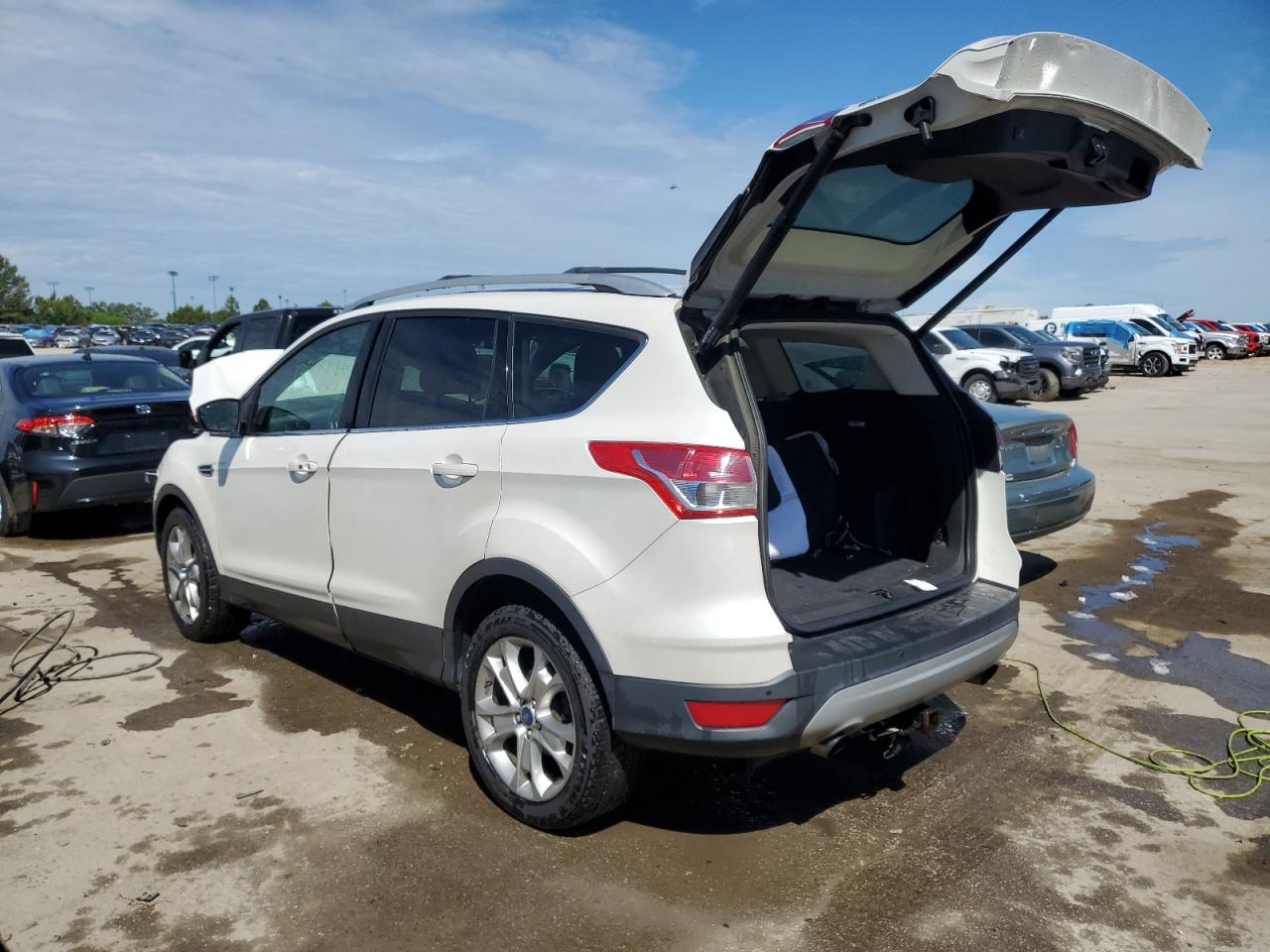 Lot #2738760591 2015 FORD ESCAPE TIT