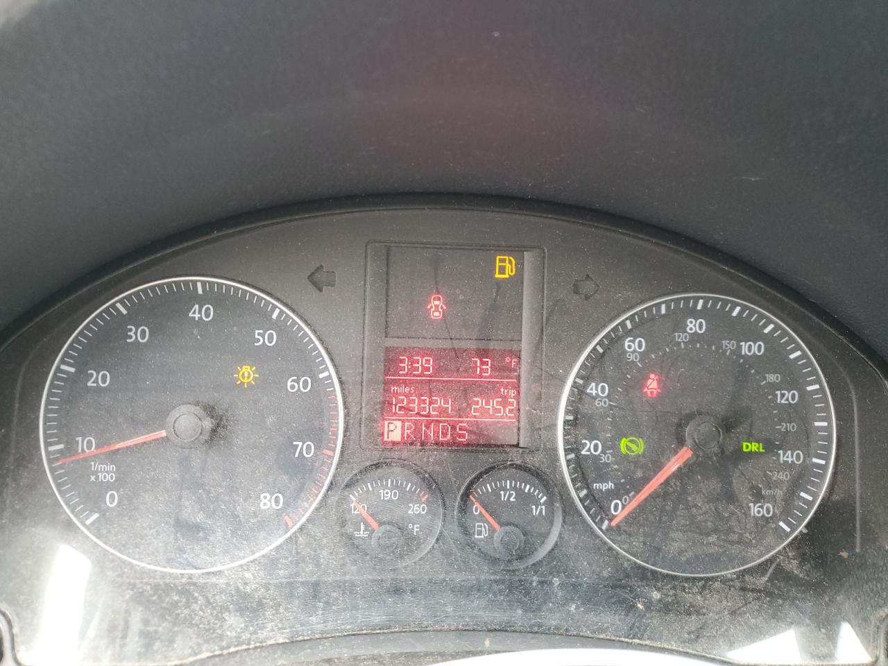 3VWRM71K38M151988 2008 Volkswagen Jetta Se