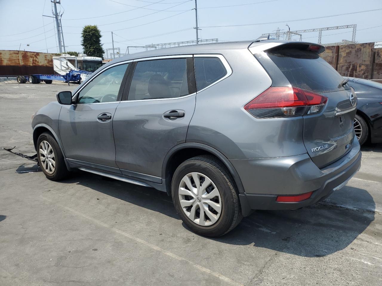 2018 Nissan Rogue S vin: KNMAT2MT7JP610773