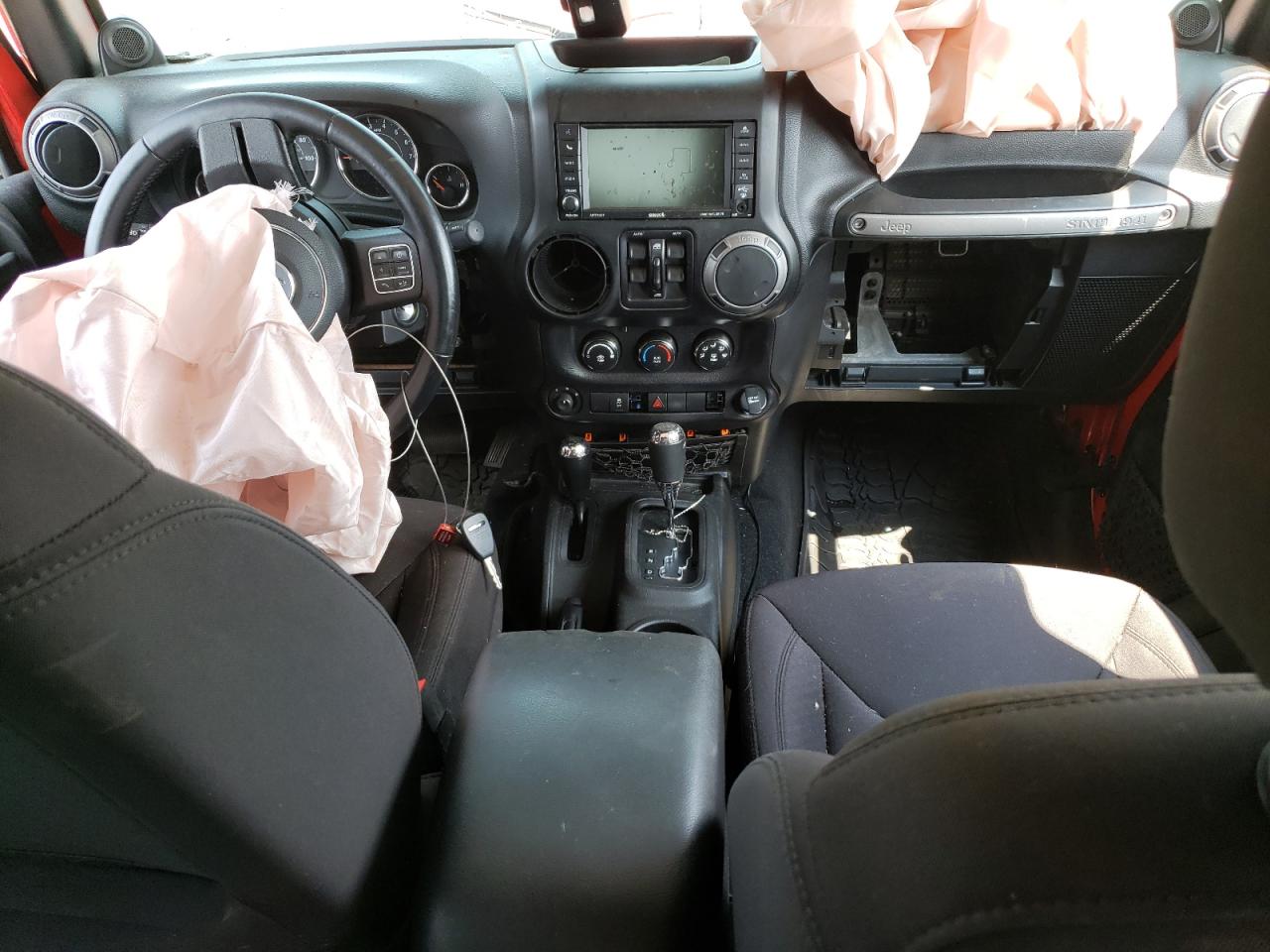 1C4BJWDG7EL194662 2014 Jeep Wrangler Unlimited Sport