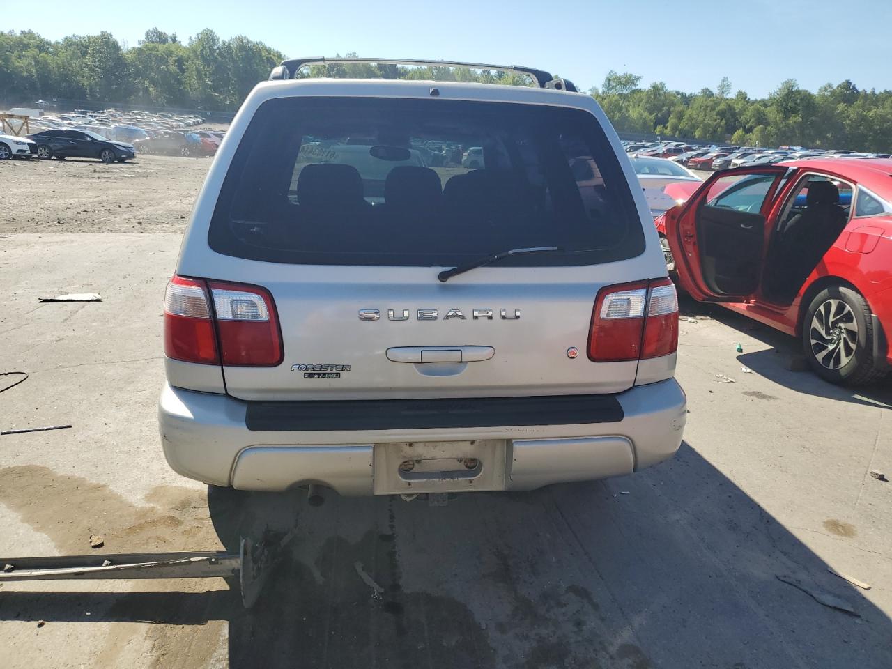 JF1SF65651H718563 2001 Subaru Forester S