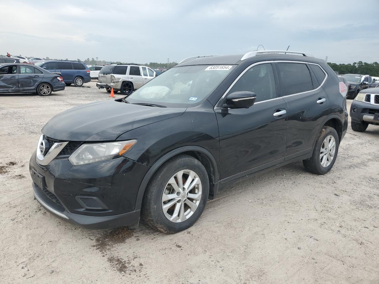 2015 Nissan Rogue S vin: KNMAT2MT0FP515513