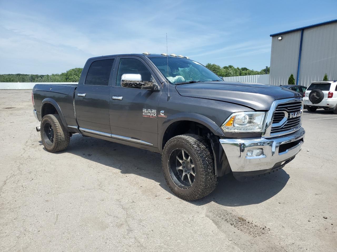 2016 Ram 2500 Longhorn vin: 3C6UR5GL5GG299843