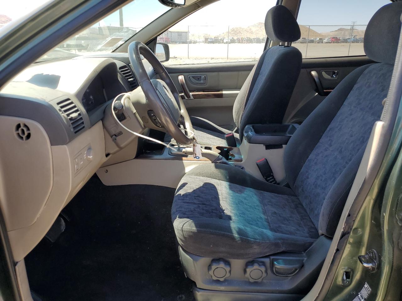 KNDJD733855365463 2005 Kia Sorento Ex