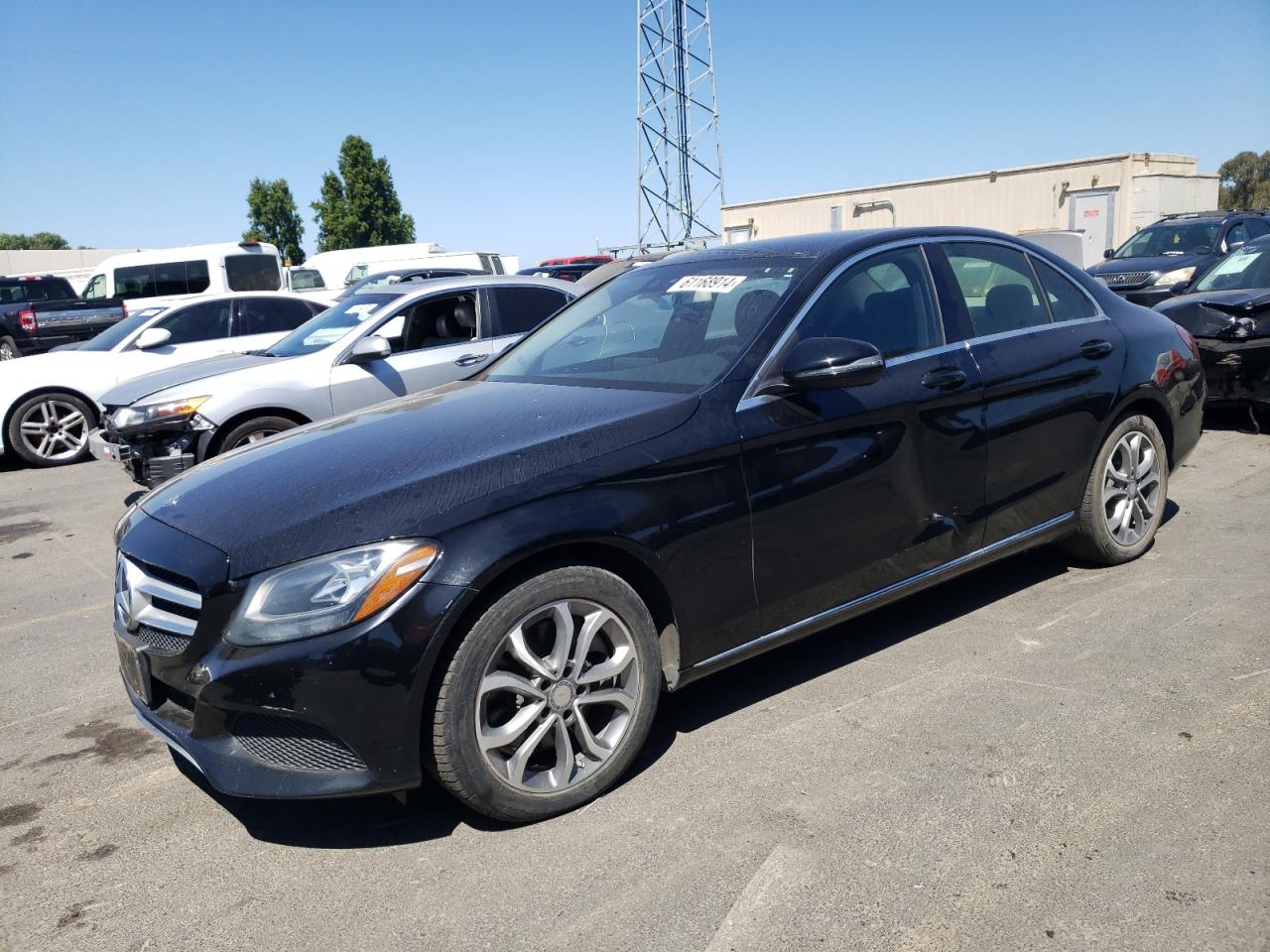 2016 Mercedes-Benz C 300 vin: 55SWF4JB0GU122982