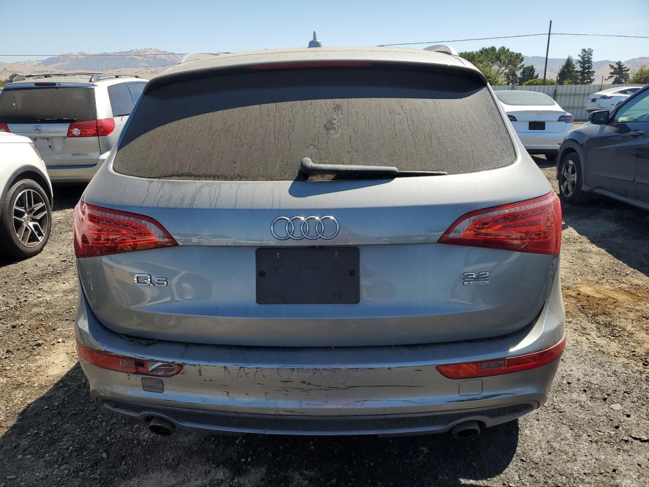 WA1WKAFPXAA098748 2010 Audi Q5 Prestige