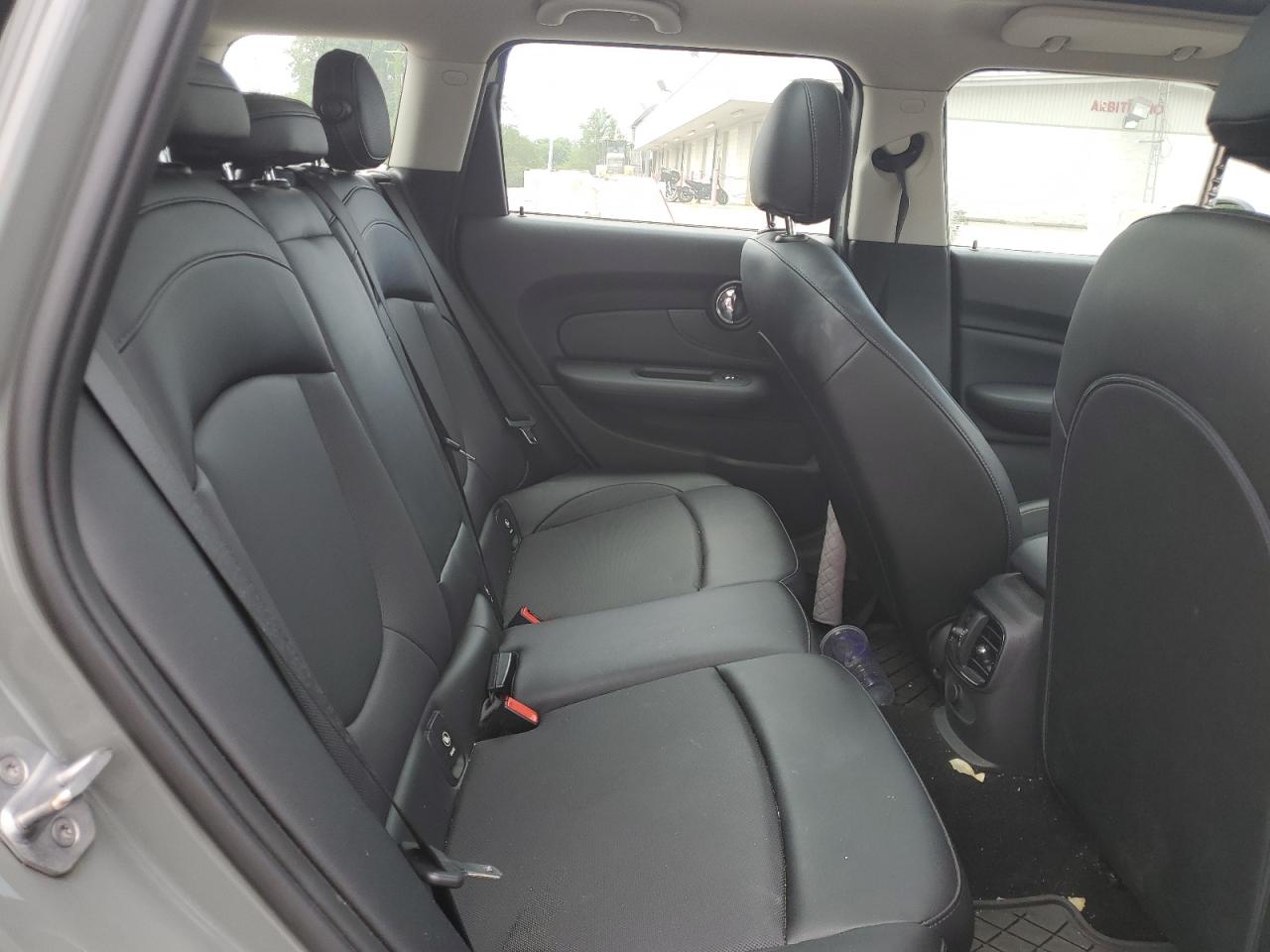 WMWLU1C32H2F28734 2017 Mini Cooper Clubman All4