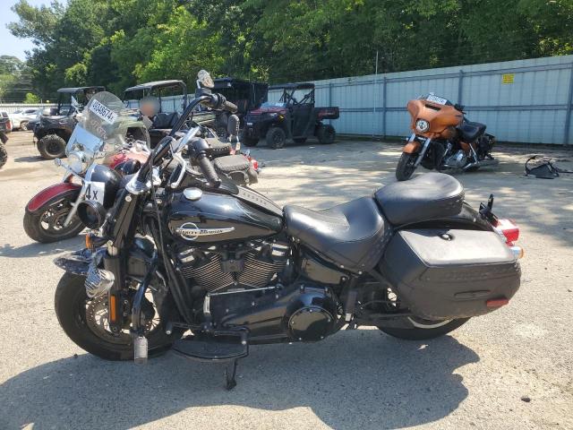 2018 HARLEY-DAVIDSON FLHC HERIT 1HD1YAJ15JC069288