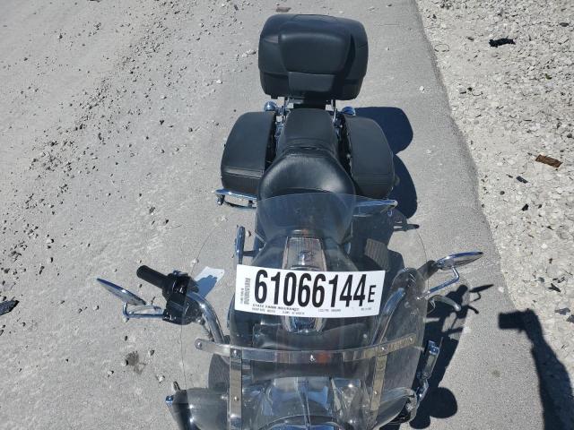 2011 HARLEY-DAVIDSON FLHRC 1HD1FRM12BB611390