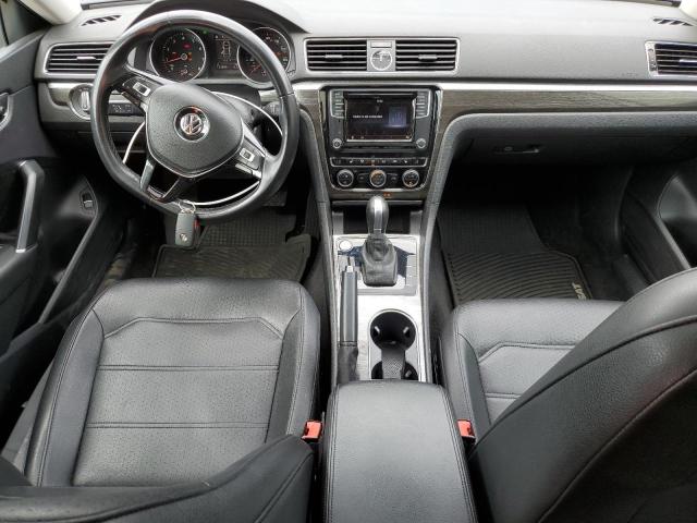 2017 VOLKSWAGEN PASSAT SE - 1VWBT7A33HC010787