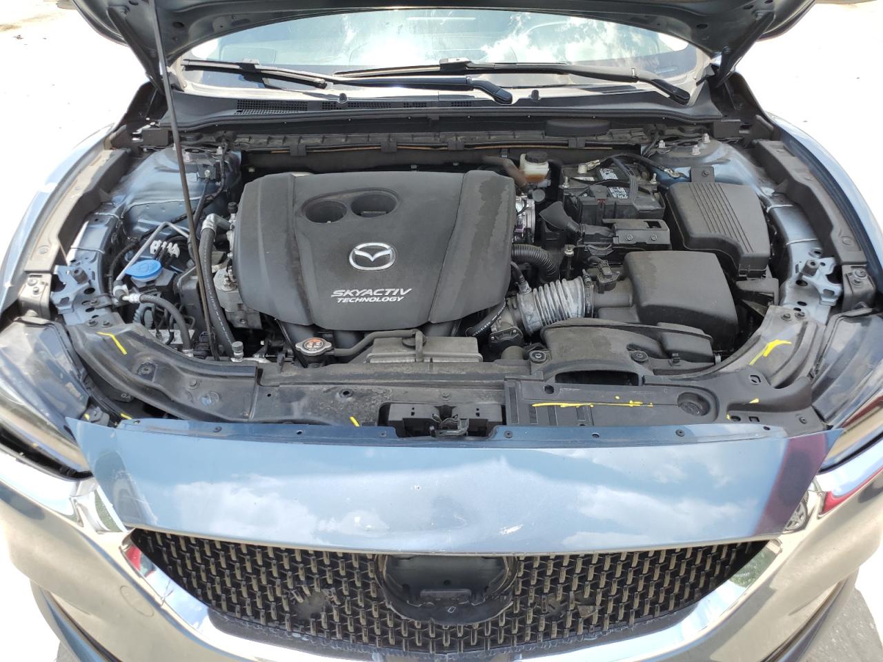 JM1GL1VM0J1315089 2018 Mazda 6 Touring