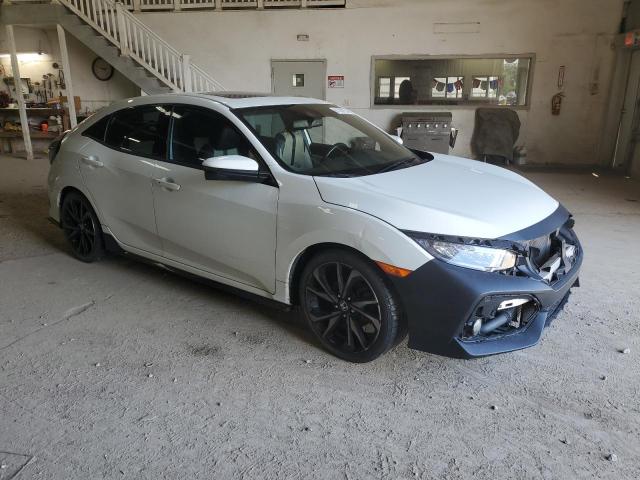 2017 HONDA CIVIC SPOR - SHHFK7H96HU413391
