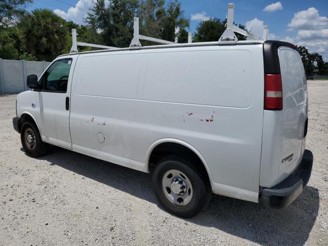 VIN 1GCWGFCAXE1205565 2014 CHEVROLET EXPRESS no.2